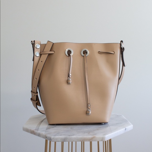 Zara Handbags - Beige Zara bag